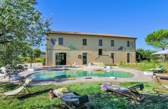 Villa w/ Wine Tours Near Beach - Foto 19