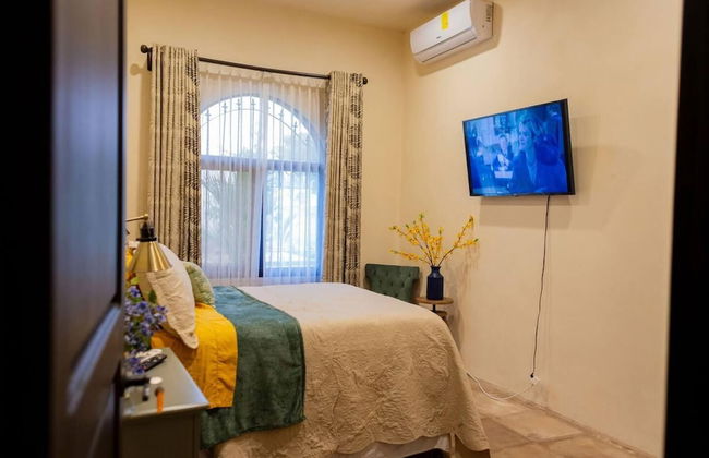 Remarkable 4-bed Villa in Retalhuleu, Guatemala - Photo 7