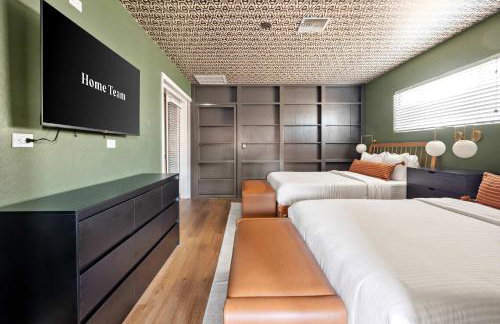 Slide into Fun Pool Games Fire Pit Sport Court - Foto 49