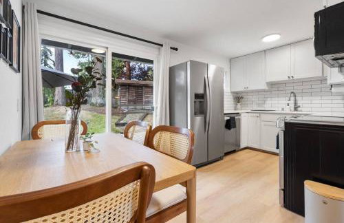 Peaceful Family Retreat Home w Firepit n Grill - Foto 39