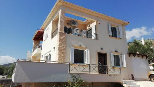 Rural 3-bedroom house Kalamata - Foto 1