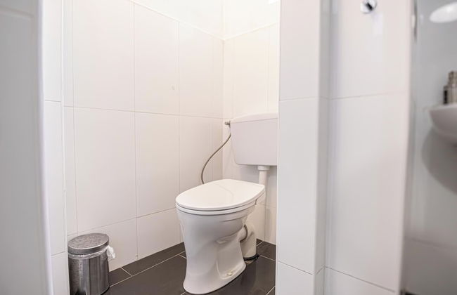 Cozy Room Near U6 Dresdner Subway Line - Photo 46