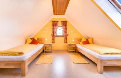 Bartlhof-Ferienwohnungen-Zimmer - Foto 18