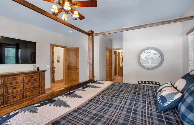 Timber Lodge - 5 Min to Shaver Lake! - Foto 5