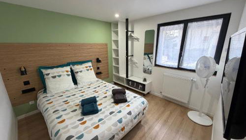 Ô'Bon'Endroit - Piscine, Calme, 20 min Lyon - Foto 4