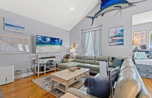 Seafoam – Beautiful 3BR Home with Heated Private Pool - 4 Min Walk to Beach! - Foto 40