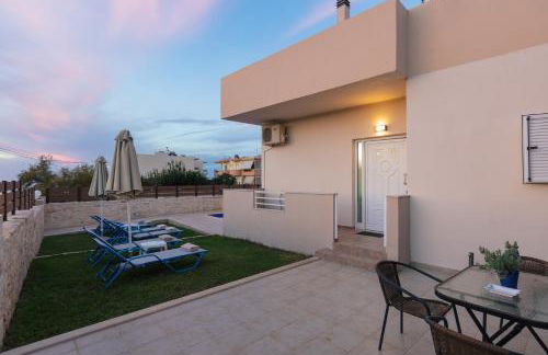 7 bedroom villa with pool, 700m from the beach! - Foto 51