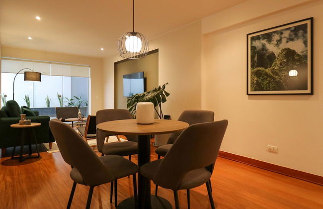 w Elegant 2BR w Spacious Terrace in Miraflores - Foto 9