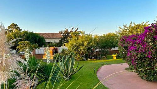 HAUT VILLA MESANGES EN BORD DE MER ! - Foto 4, Garden, Garden view