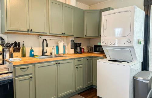 NEW - Mins to Concord & Nashua -Quiet Neighborhood - Foto 9