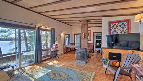 Lakefront Hartford Cabin with Canoe and Boat Ramp - Foto 3