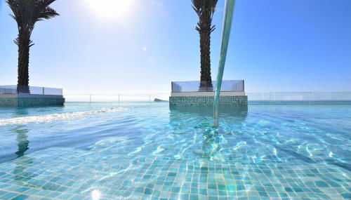 Apartamento de lujo en primera linea de playa - Foto 2