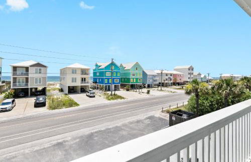 3BR Condo Gulf Views with Pool, Boat Launch and Dock - Photo 22