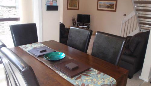 Holy Waters - Foto 3