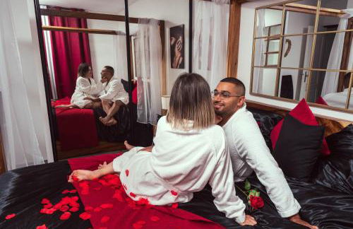 Suite romantique La Maison de Flora SPA intérieur, jardin et lit King size - Foto 11