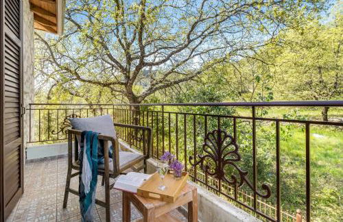 Apanema Mindfulness Villas Resort with Fast WiFi, Pool, Sauna, Massage - Photo 42