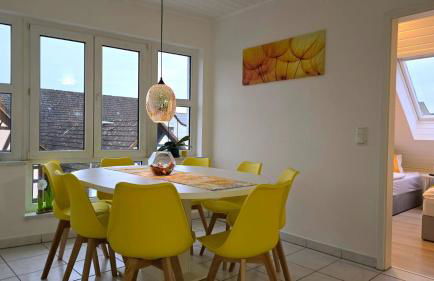 HAPPY HOMES YELLOW - Dein stylisches Design-Apartment - WLAN - Netflix - Parkplatz - Foto 10