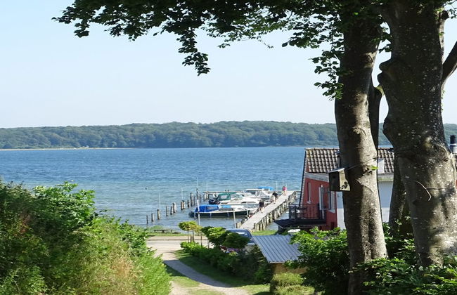 "Veselin" - 100m from the sea - Foto 13