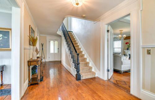 Lakefront Cayuga Retreat with Private Deck and Hot Tub - Foto 4