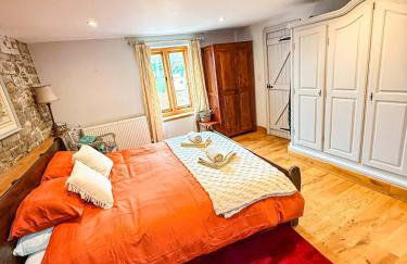 Orchard Stables 3 BDR 3BTH long stays parking - Photo 11