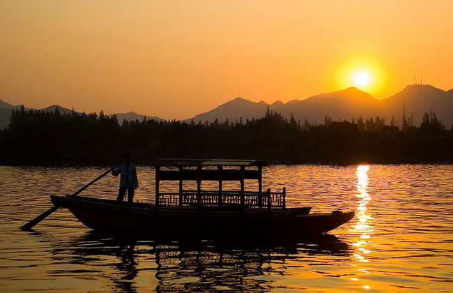 Escursione giornaliera privata alla scoperta dei luoghi più importanti di Hangzhou - Foto 2