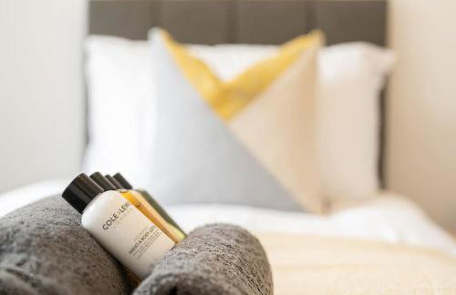 High Peak 5-Star Haven Gardens, Parking & WiFi - Foto 56