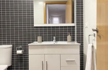 Majestic Flats - Photo 12