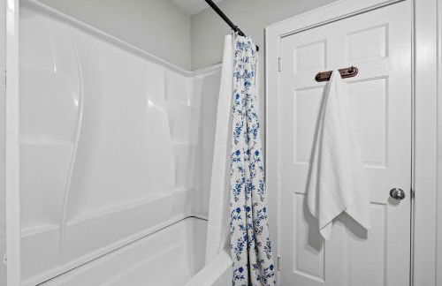 North End Single Family 4 Bed 2 Bath - Foto 17