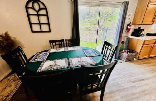 Lighthouse Suite Pet Friendly Hot Tub Sleeps 4 - Foto 8