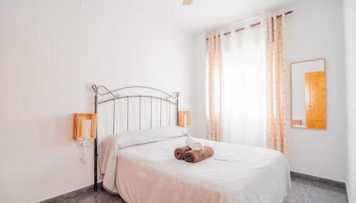 Apartamentos La Mota - Céntrico - Foto 4