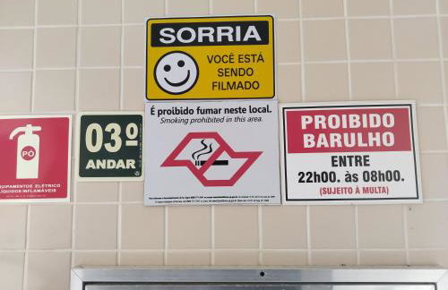 Apartamento pé na Areia com Garagem no Centro - Foto 25