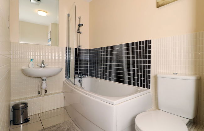 3 Bed Apartment - Mermaid Quay - Foto 47