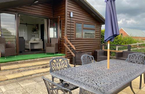 Rew Farm Country & Equestrian Accommodation - Sunrise Lodge - Foto 21