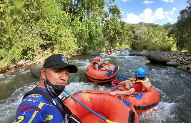 Tubing sur la rivière Mindo - Photo 7