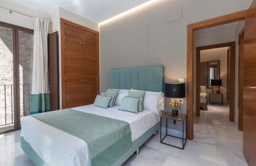 BiBo Suites Real Chancilleria - Photo 35