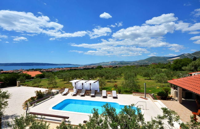 Attractive Villa in Kastel Luksic on Mount Kozjak - Foto 24