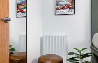 The Stylish 3-Bedroom Maisonette Retreat - Photo 17