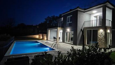 Villa Megi quiet village near Labin - Photo 2, sunbed
