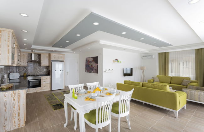 Kybele Suits - Photo 36