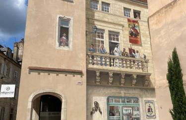 Le salon des voyageurs - Au Cœur de DOLE - Parking GRATUIT à proximité - Foto 24