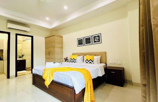 Olive Service Apartment-Golf Course Road - Photo 8