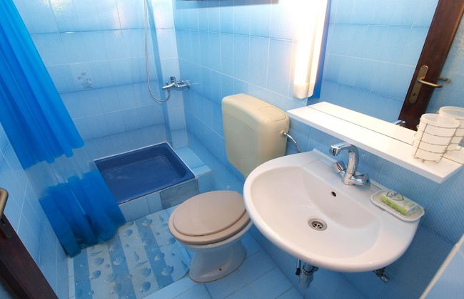 Apartment 1408 - Photo 33