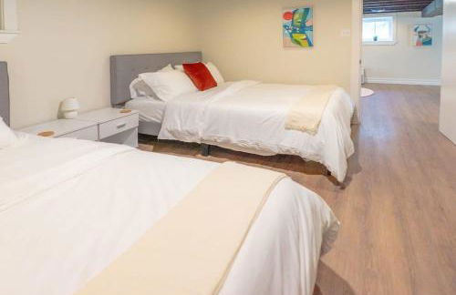 Tower Grove Park 4BR Home with Garage ABODEbucks - Photo 33