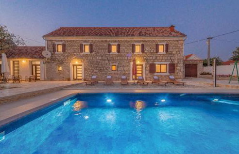 Four-Bedroom Holiday Home In Citluk - Foto 15