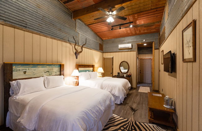 Y.O. Ranch Headquarters - Foto 20