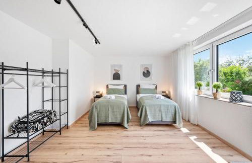 Neu mit Terrasse! 2BR 4Beds- schönste Aussicht - frisch saniert- barrierefreie! -Mozart ZWEI - Bietigheim - Foto 6