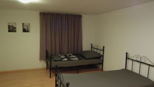 Ferienwohnung Monteurzimmer 2 Haus Arnstadt - Foto 3