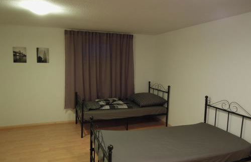 Ferienwohnung Monteurzimmer 2 Haus Arnstadt - Foto 3