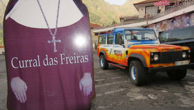 Excursión privada a Curral das Freiras y Pico del Arieiro - Foto 2, Visitaremos el pueblo de Curral das Freiras