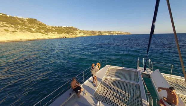 Naviguez en catamaran dans la baie de Palma